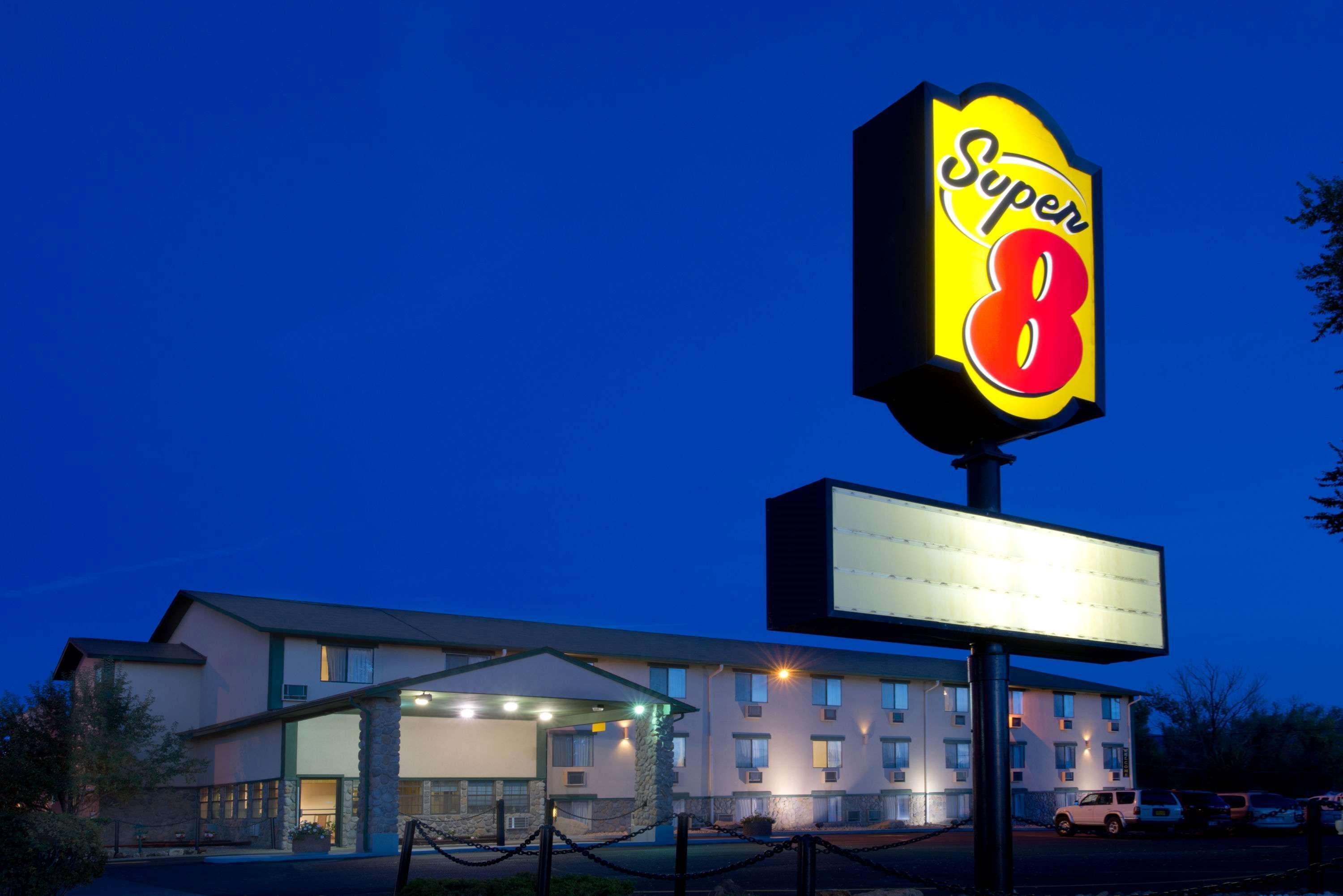 Super 8 By Wyndham Cortez/Mesa Verde Area Bagian luar foto